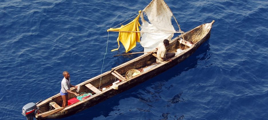 gulf of guinea, boat, fishermen-89812.jpg