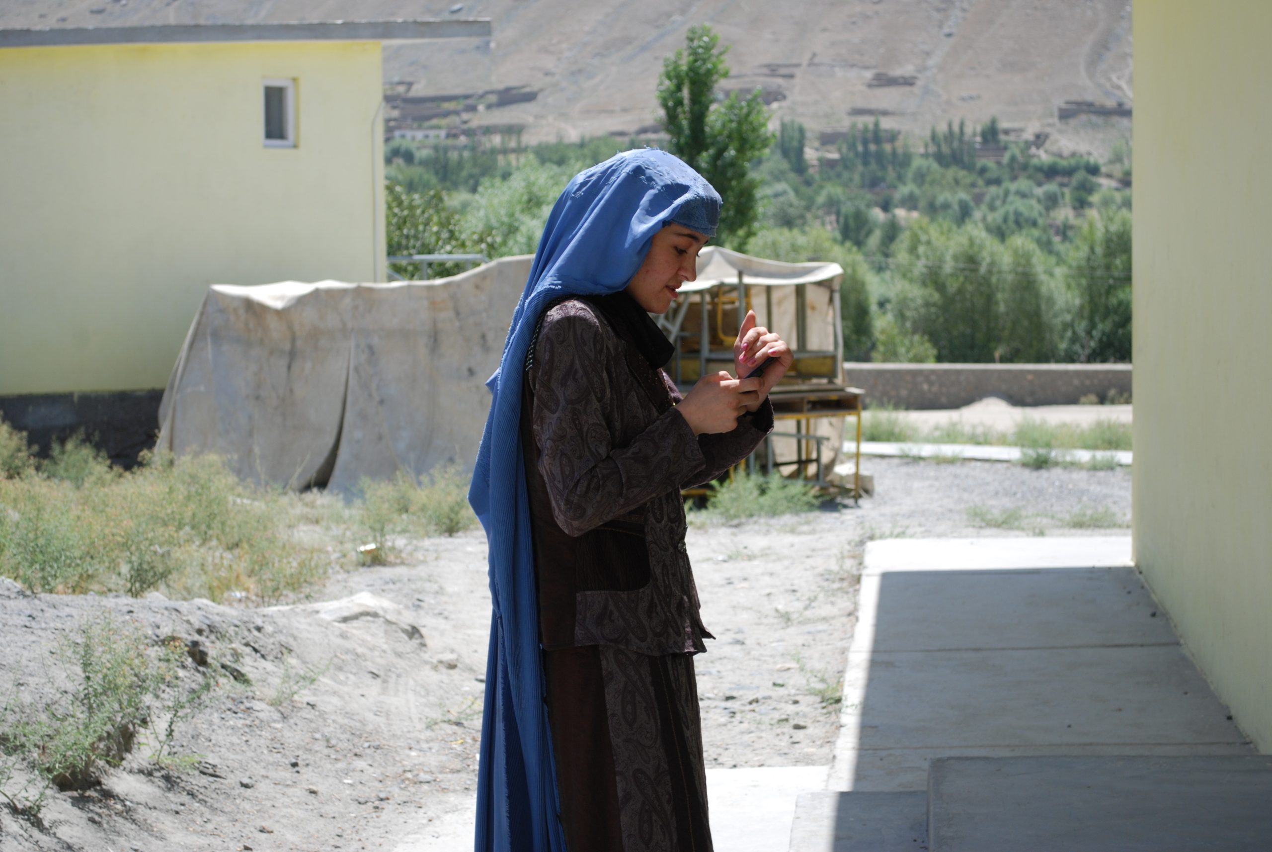 Afghanistan Livelihoods Hub – Afghans and Iranians in transit